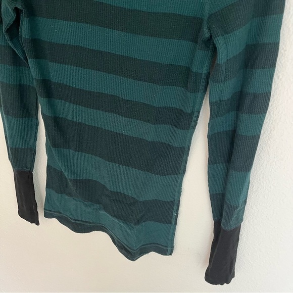 Hurley Striped Thermal Long Sleeve - Picture 3 of 9